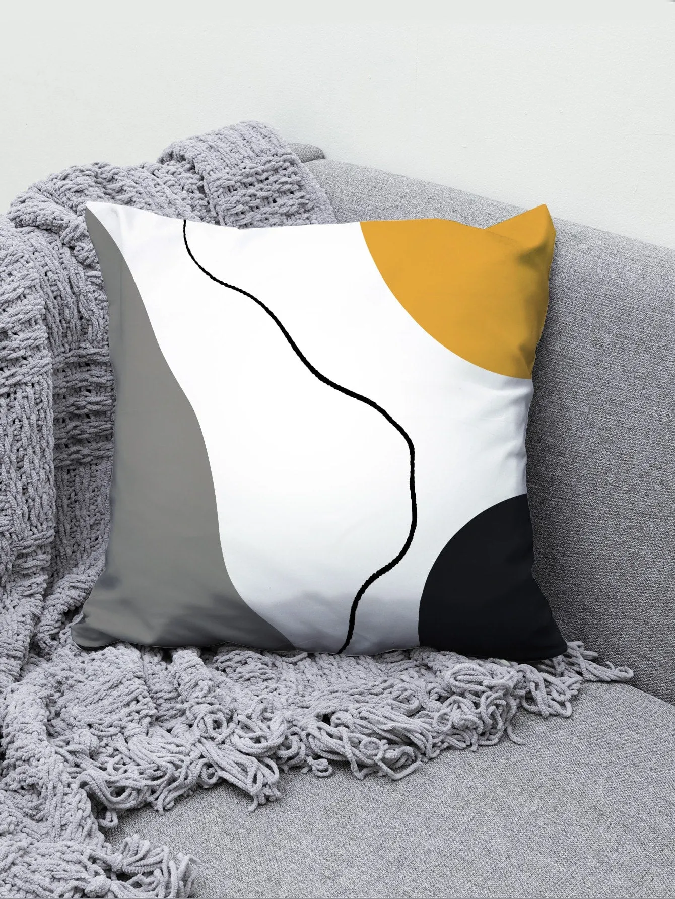 1pc Abstract Print Cushion Cover Without Filler