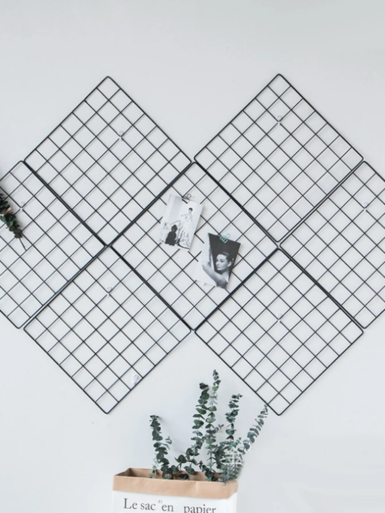 1pc Iron Grid Wall Hanging Decorative Rack