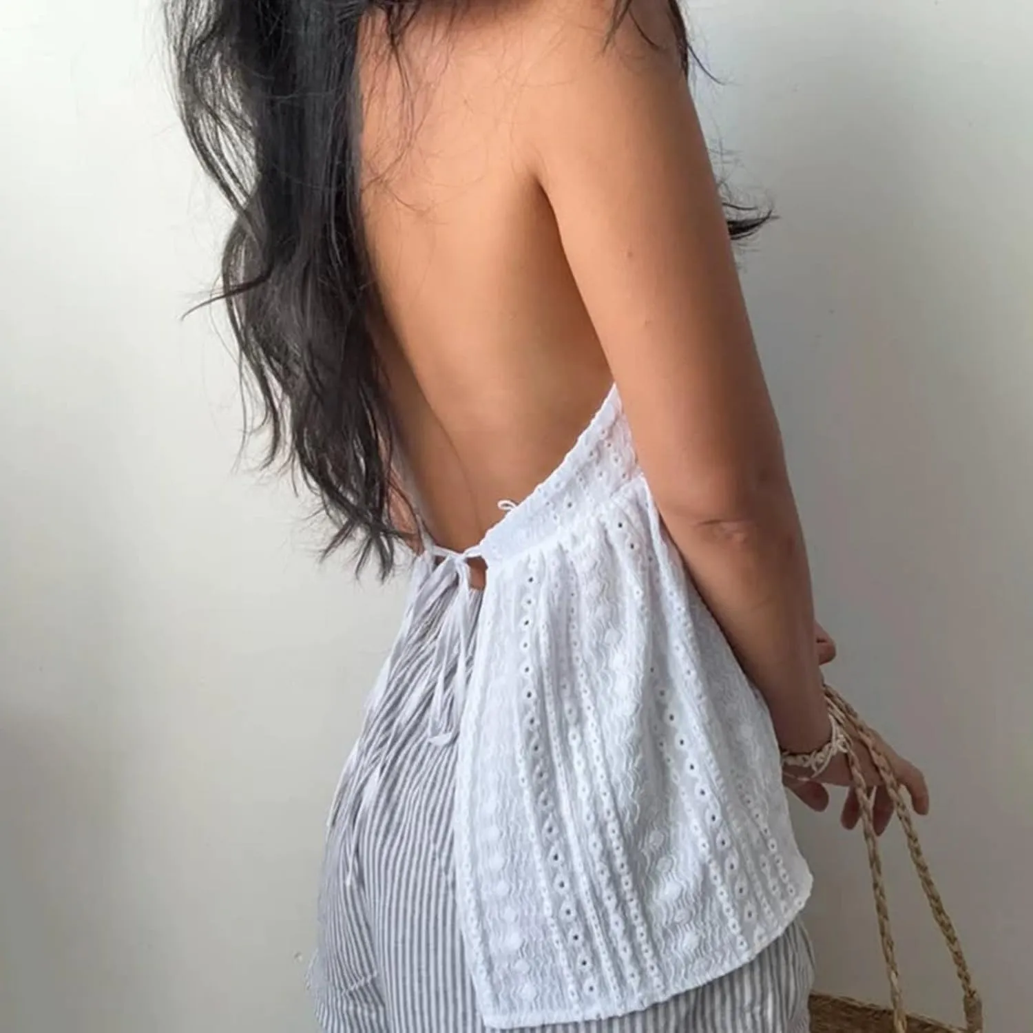 Halter Eyelet Tops for Women V Neck Backless Summer Tops Y2k Loose Fit Babydoll Tank Cute Flowy Beach Shirts
