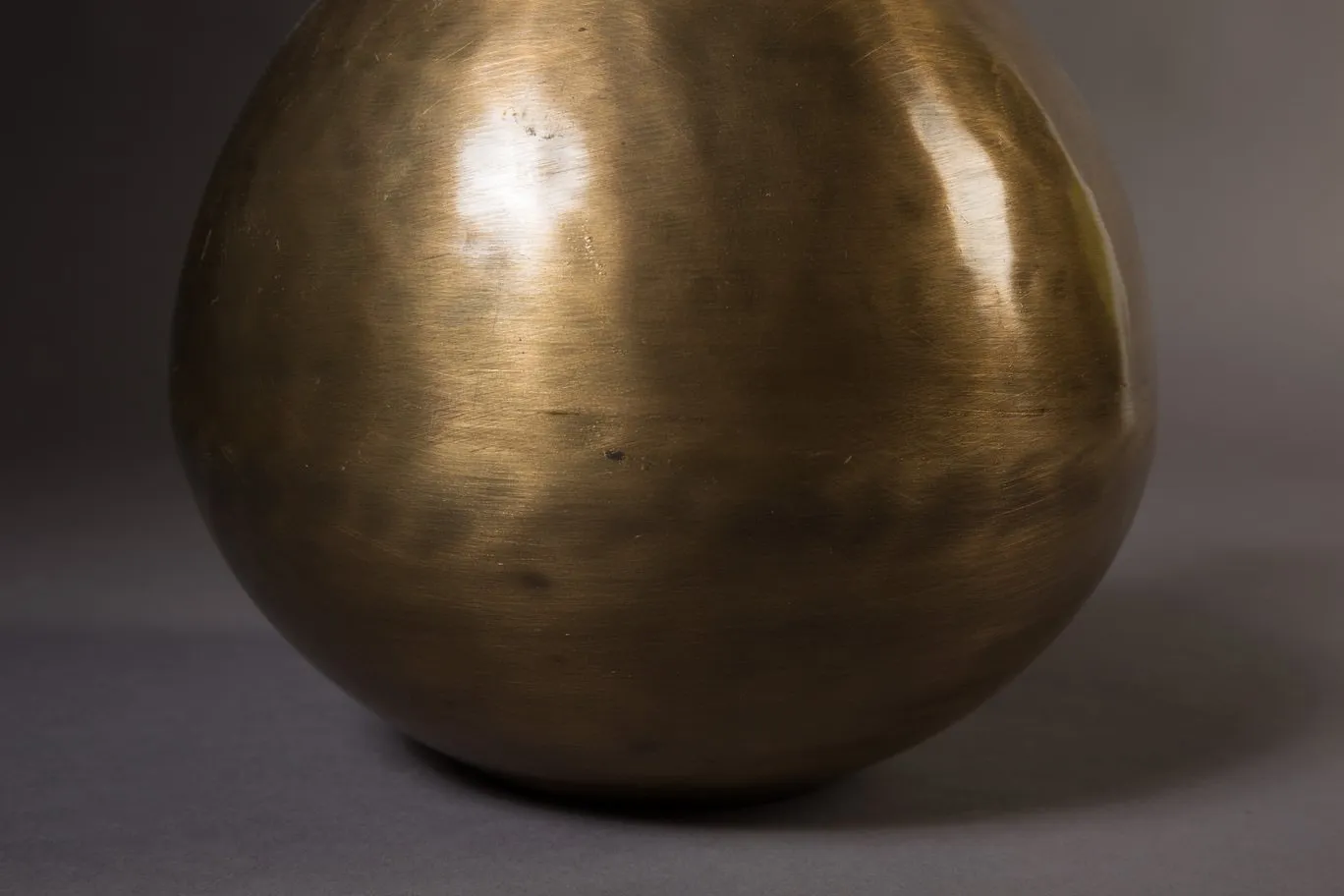 Hari Fat Vase