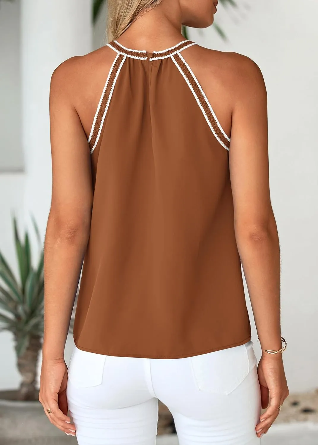 KIRUNDO Halter Tops for Women 2025 Summer Pleated Tank Top Boho Casual Camisole Sleeveless Shirts Beach Vacation Clothes