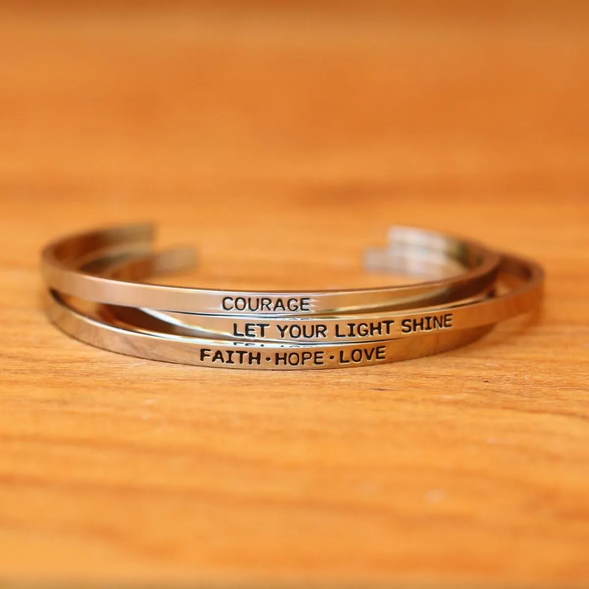 NewCharms I Refuse to Sink Inspiration Bangle Bracelet Cuff Band