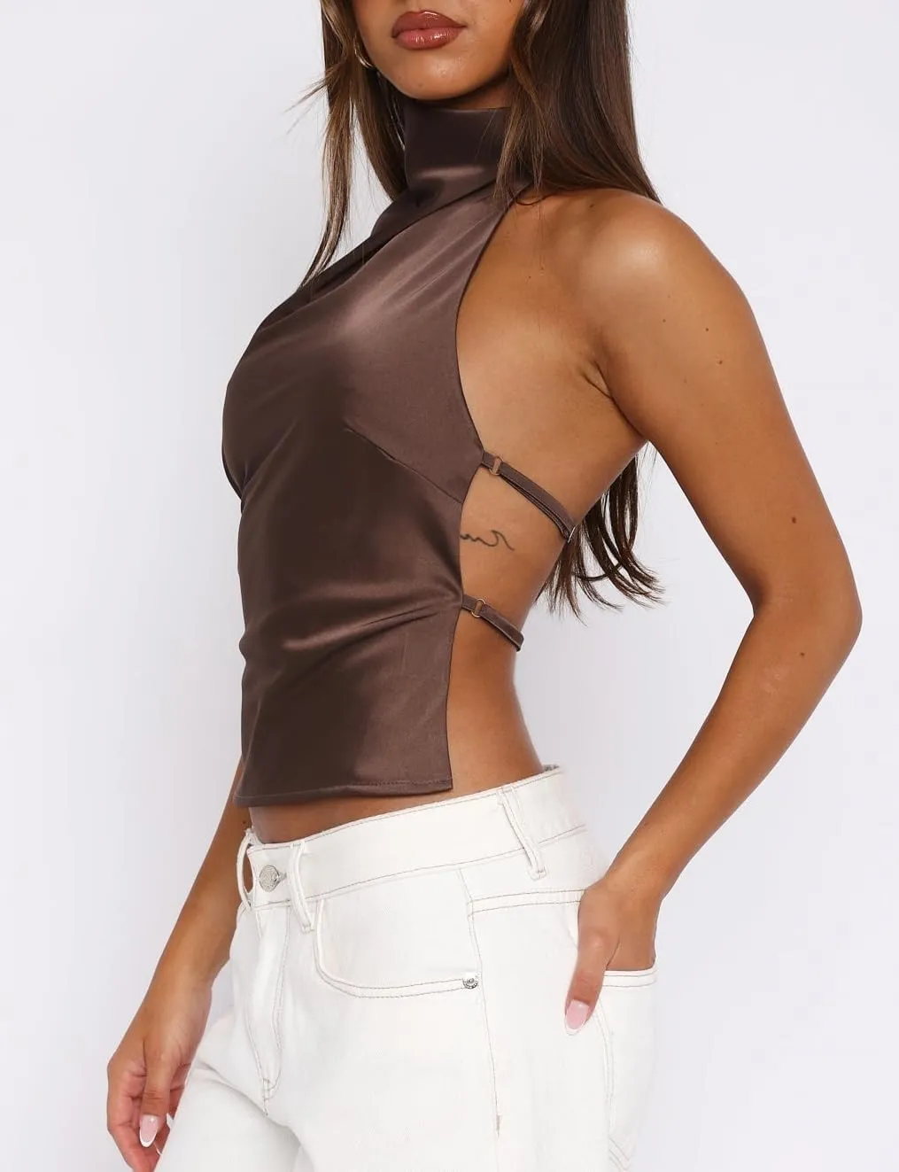 Passec Open Back Halter Tops for Women Bow Tie Back Ruched Ruffle Crop Tops Smocked Y2K Going Out Camisoles