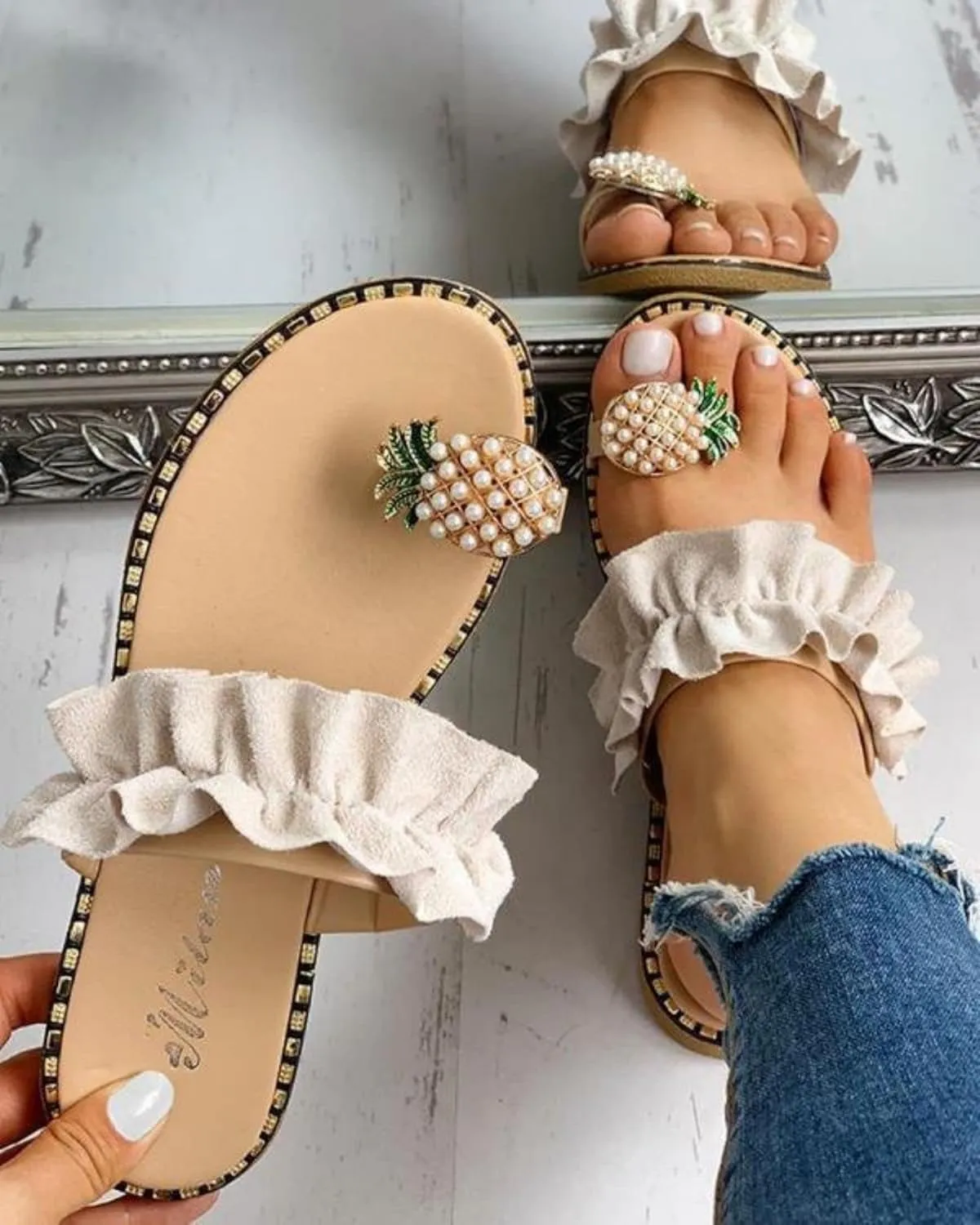 Sandals for Women Flat Sweet Cute Pearls Pineapple Sandals Clip Toe Flip Flops Boho Casual Flat Slippers Beach Shoes