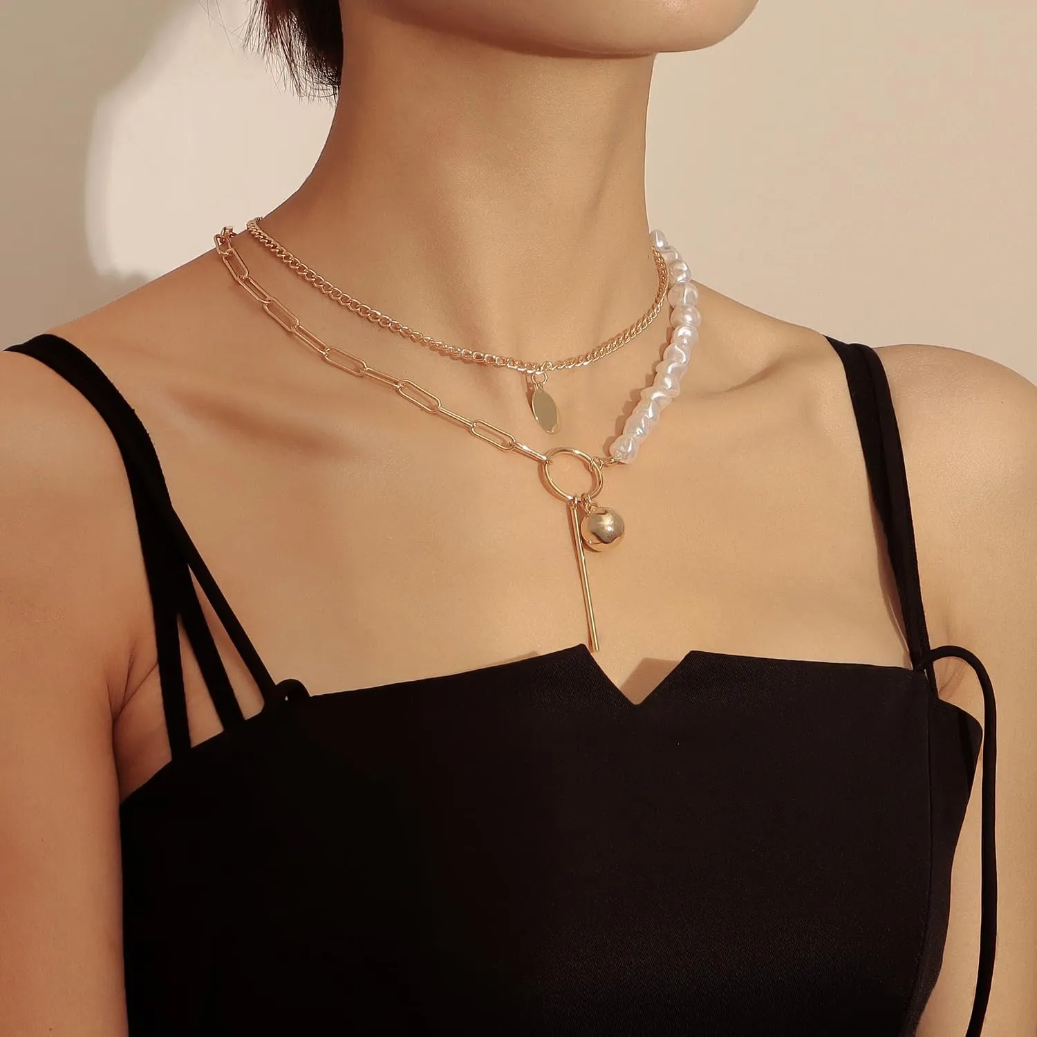 Shell Necklace Seashell Pearl Necklace Summer Puka Shell Charm Necklace Hawaiian Starfish Sea Shell Necklaces Layered Boho Choker Beach Necklace Jewelry Outfit Accessories for Women