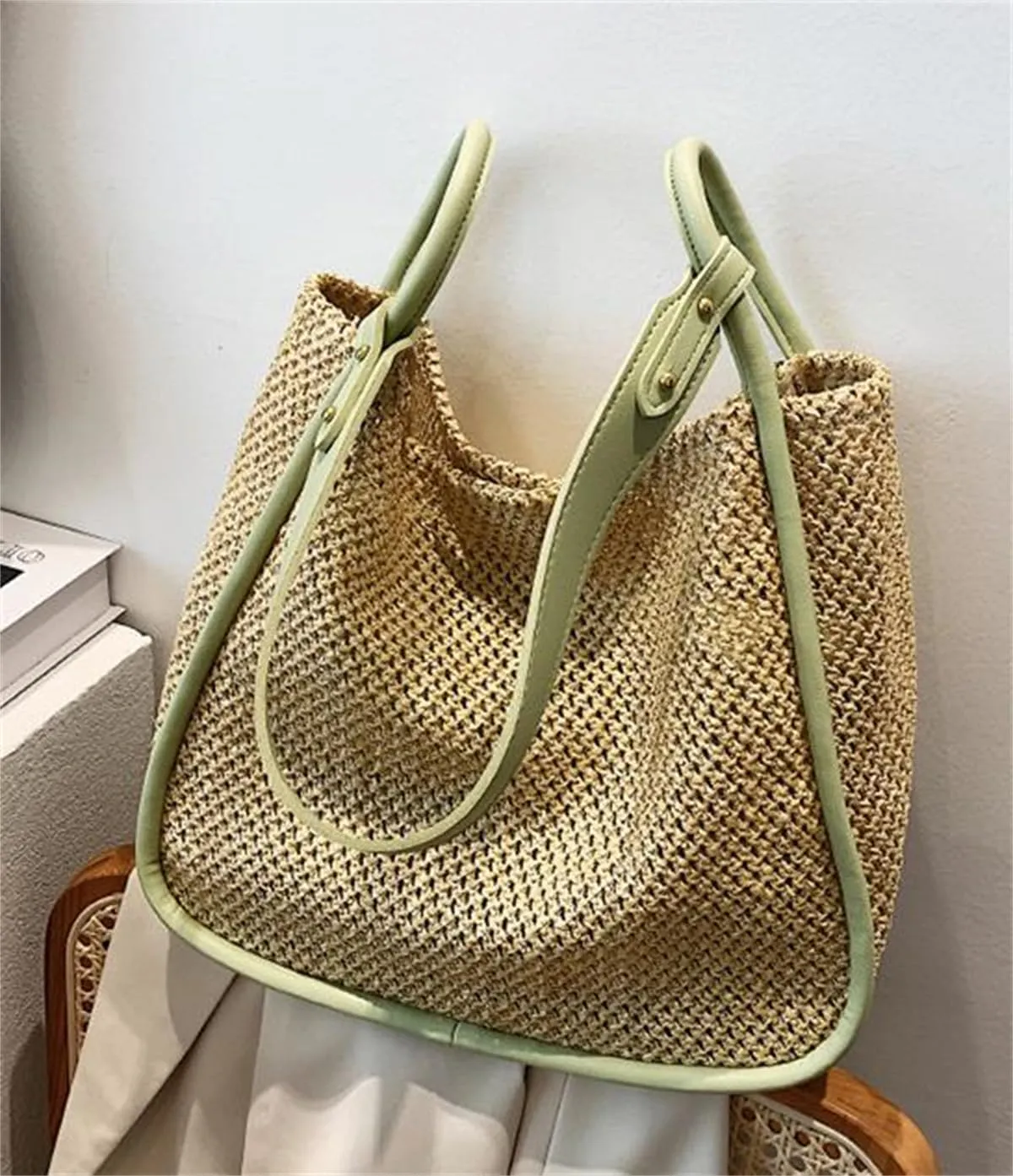 Straw Bag for Women for Wedding, Beach Bag Straw Purses for Women Summer Woven Beach Tote Bag with Straw Clutch